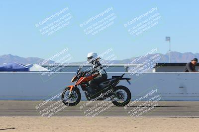 media/Nov-06-2023-Moto Forza (Mon) [[ce023d0744]]/4-Beginner Group/Session 4 (Finish Line Checker)/